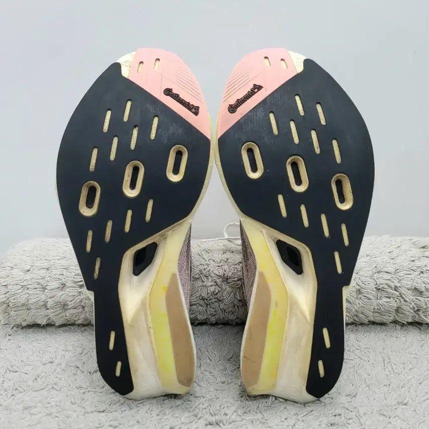[SOLD OUT] 아디다스 아디제로 프라임 X2 스트렁 러닝화 270