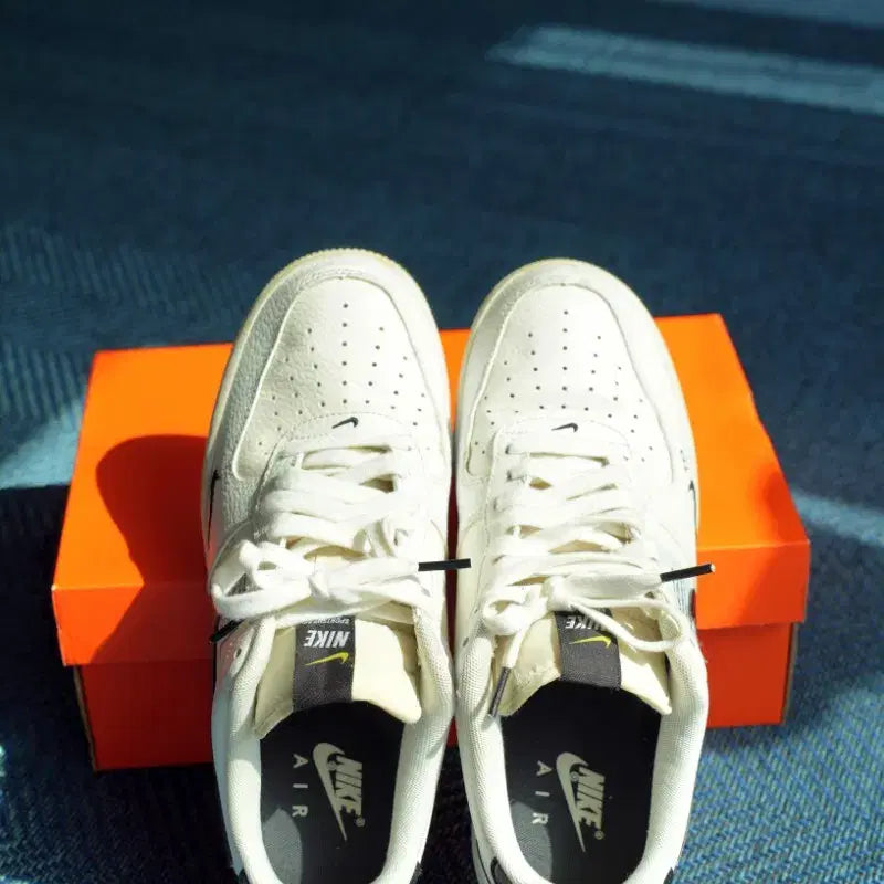 [BUNJANG] Nike Air Force 1 Low Utility White Black / Nike Air Force 1 Low Utility White Black