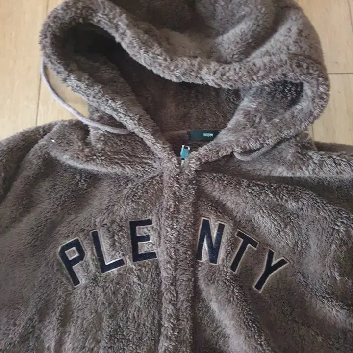 [BUNJANG] HUM 흄 PLENTY 후리스 후드집업 M(95~100) / HUM 흄 PLENTY 후리스 후드집업 M(95~100)