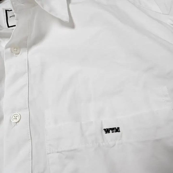 [BUNJANG] WOOYOUNGMI White Cotton Back Logo Shirt / WOOYOUNGMI 화이트코튼 백로고 셔츠 남방