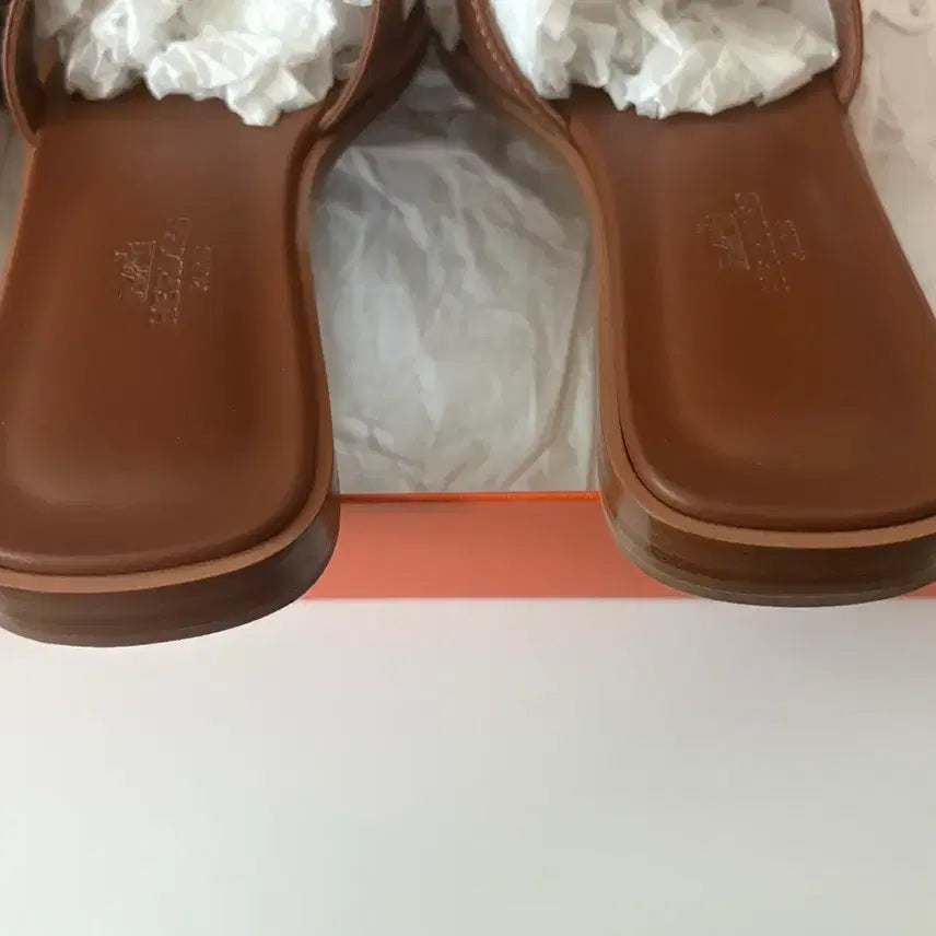 [BUNJANG] Hermès Oran Gold Sandals / 에르메스 오란 골드(브라운) 35.5