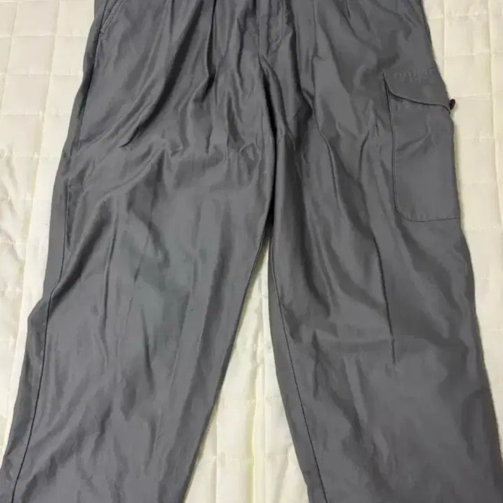 [SOLD OUT] 나이젤카본 (36) 50s 투턱 배틀드레스 팬츠