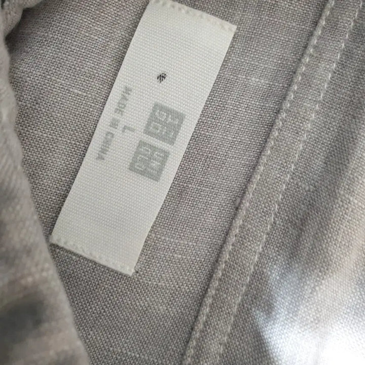 [BUNJANG] Uniqlo Linen Shirt (Size 100) / 유니클로 마 남방셔츠/100