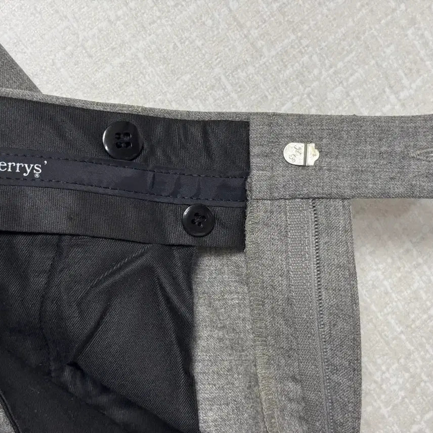 [BUNJANG] Burberry Vintage Suit Pants Bundle Set / 버버리 정품 빈티지 정장바지 4장 일괄
