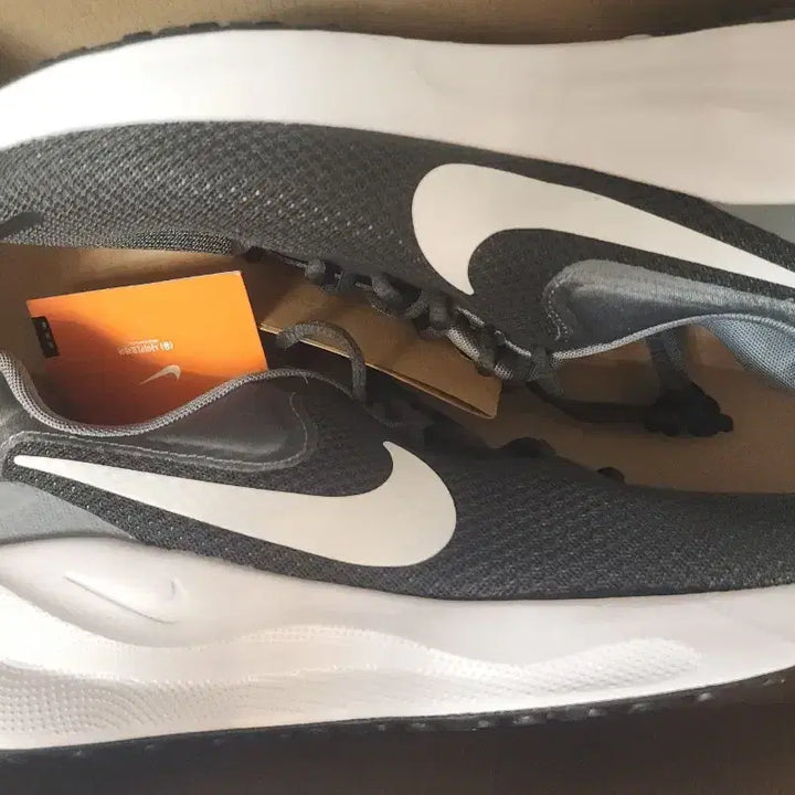 [BUNJANG] Nike Evolution 7 300mm Running Jogging Trail Walking Sneakers / 나이키 에볼루션7  300mm 런닝 조깅 트레일 워킹 스니커즈 맥스