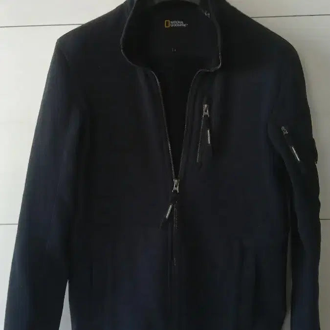 [BUNJANG] National Geographic Navy Knit Jumper Size L / 내셔널지오그래픽 네이비 L 사이즈 니트식점퍼 상태좋음