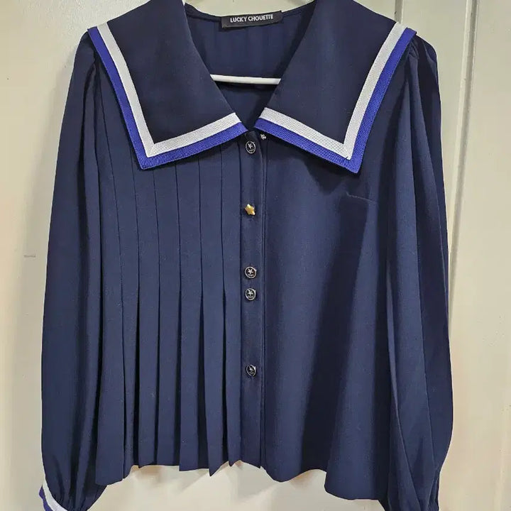 [BUNJANG] Lucky Chouette Wide Collar Blouse (New) / 미착용)럭키슈에뜨 와이드카라 블라우스