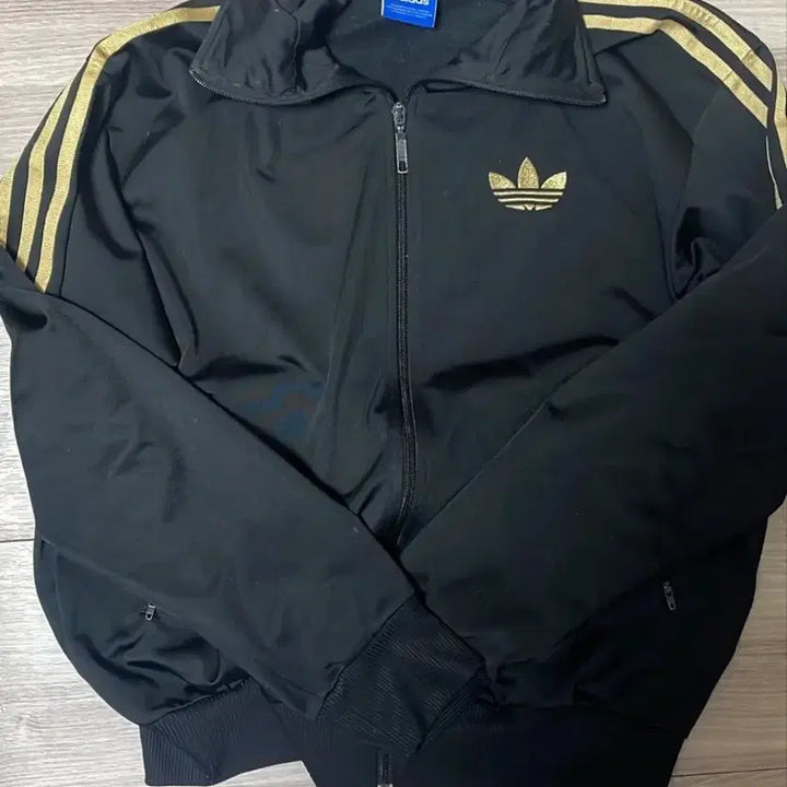 [BUNJANG] Adidas Firebird Vintage Black Gold Track Top / 아디다스 파이어버드 빈티지 금검 검골 블랙골드 져지 집업 트랙탑 105