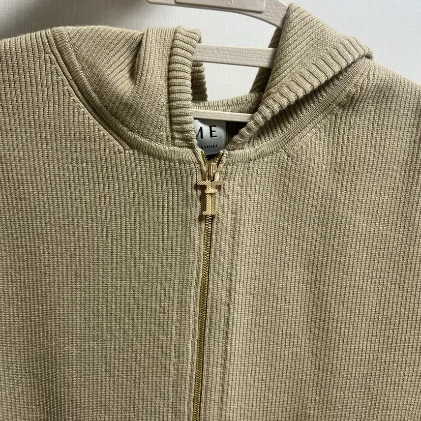[BUNJANG] Time Hooded Vest / 타임 후드 베스트