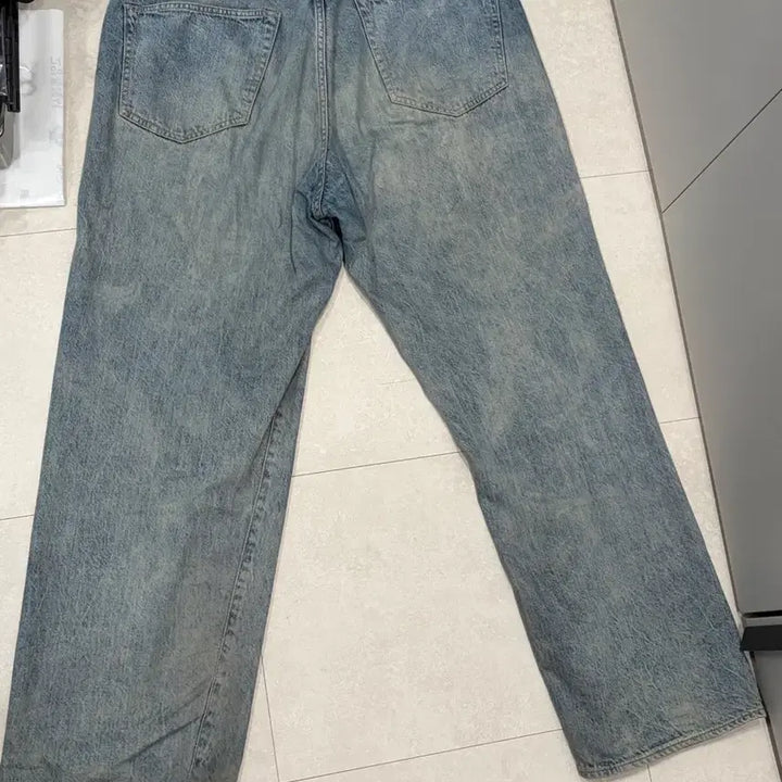 [BUNJANG] Comoli 23SS Bleach Denim 5-Pocket Pants Size 3 / 코모리 23SS 블리치 데님 5P팬츠 3사이즈