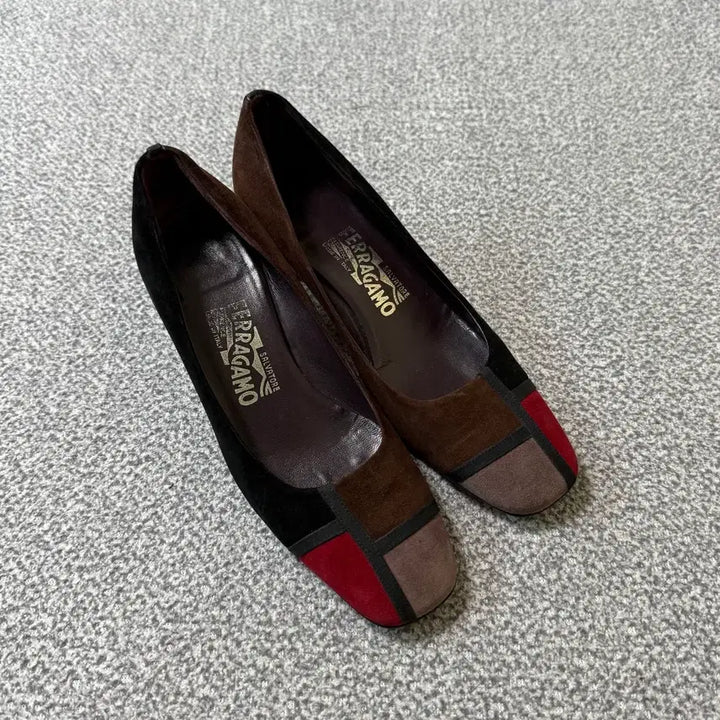 [BUNJANG] Salvatore Ferragamo Leather Dress Shoes / 페레가모 구두 230-235