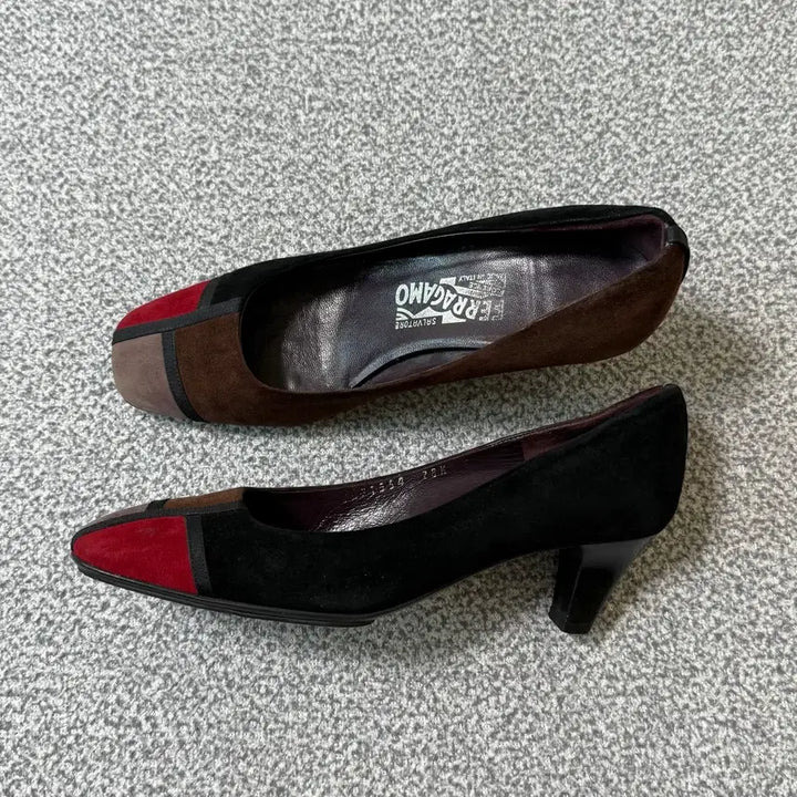 [BUNJANG] Salvatore Ferragamo Leather Dress Shoes / 페레가모 구두 230-235