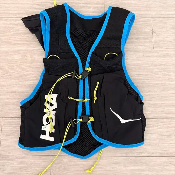 [BUNJANG] Hoka Unisex Trail Running Vest 10L (Size S) / 호카 공용 트레일런 베스트 10리터 S사이즈