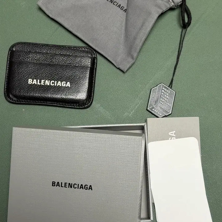 [BUNJANG] Balenciaga Card Holder Black / 발렌시아가 카드지갑 블랙