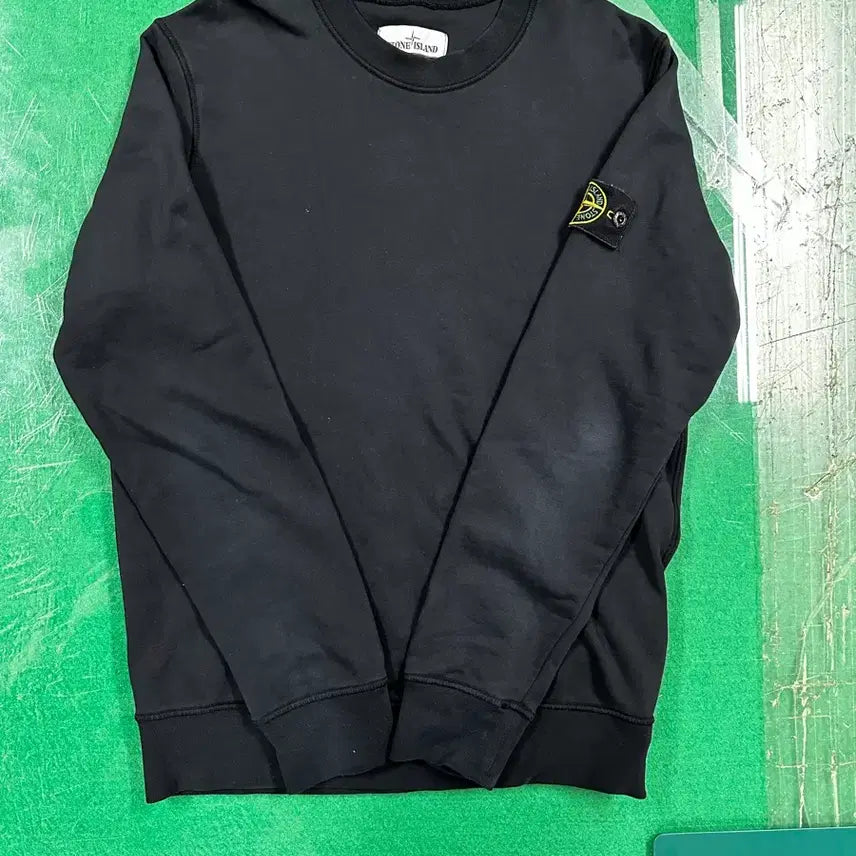 [BUNJANG] Stone Island Sweatshirt Black Size M / 스톤아일랜드 맨투맨 블랙 M 사이즈