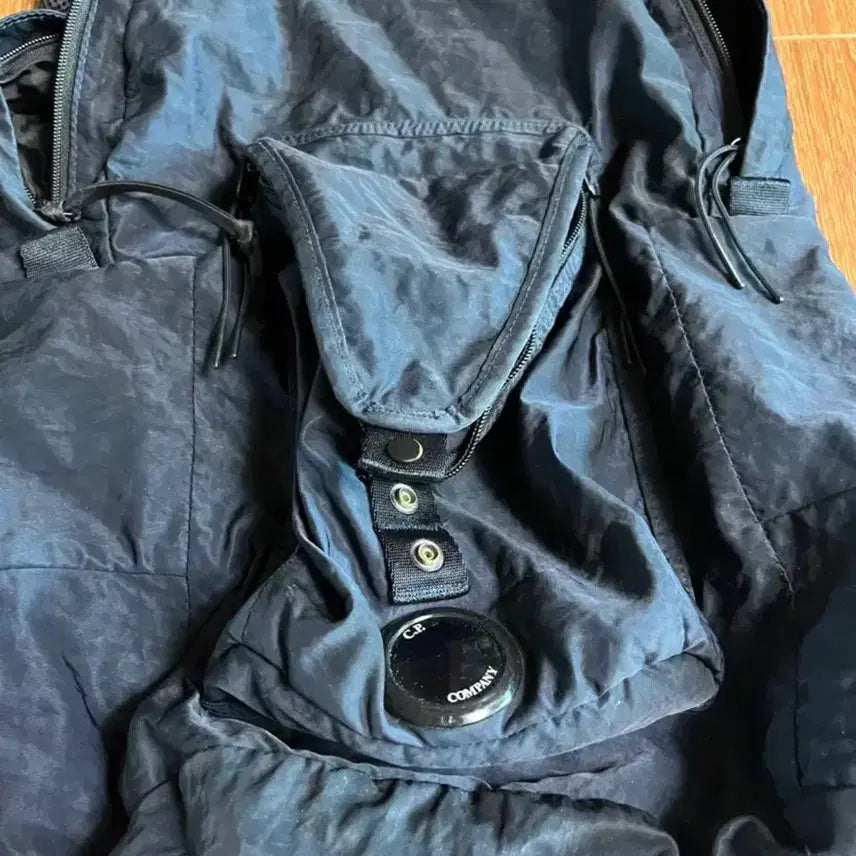 [BUNJANG] CP Company Lens Backpack Dark Navy / CP컴퍼니 렌즈 백팩 다크네이비
