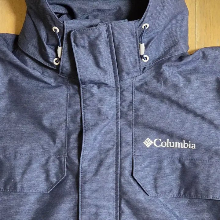[BUNJANG] Columbia Omni-Tech Windbreaker Jacket Size M / 컬럼비아 옴니테크 바람막이 95사이즈 텍없는새옷