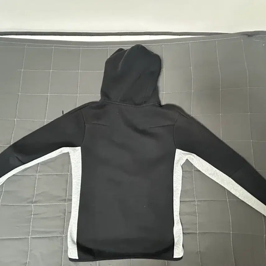 [SOLD OUT] 나이키 테크팩 셋업