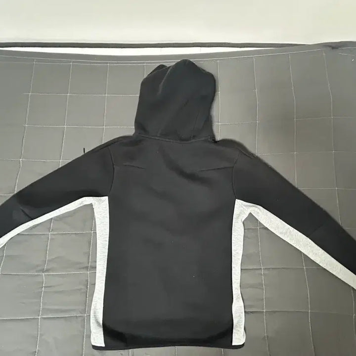 [SOLD OUT] 나이키 테크팩 셋업