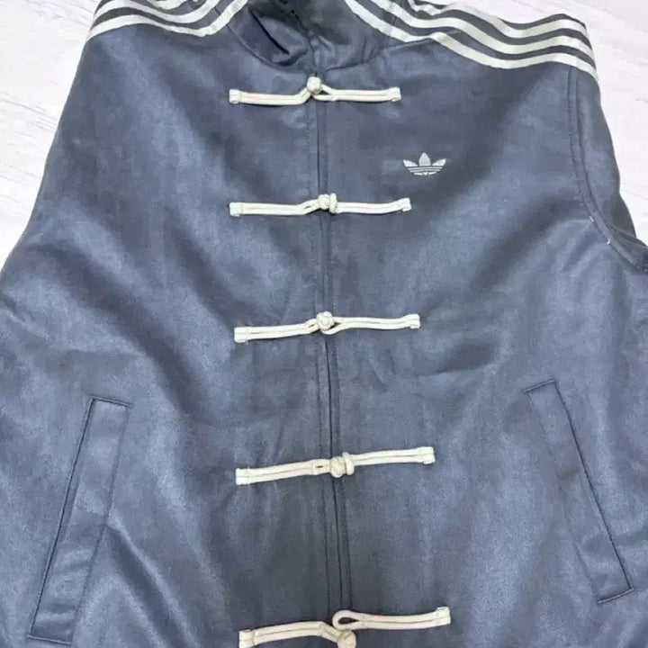 [SOLD OUT] 아디다스 차이니즈 중티다스 m 새상품