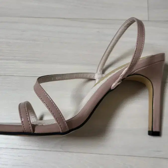 [BUNJANG] Pink Sandals (Size 235) / 인디핑크 샌들 235/10cm