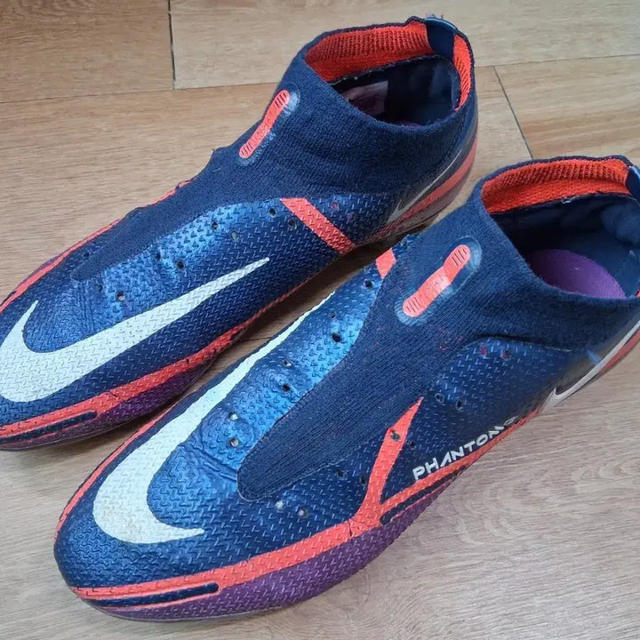 [BUNJANG] Nike Phantom GT2 Elite FG Soccer Cleats / [270] 나이키 팬텀 gt2 엘리트 fg 축구화