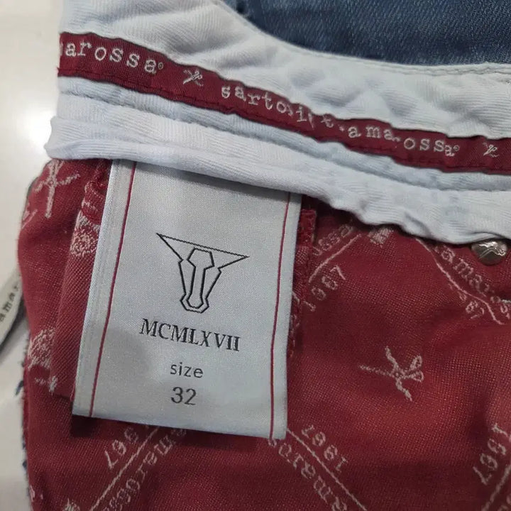 [BUNJANG] Sartoria Tramarossa Mid-Wash Jeans 32 / 사르토리아 트라마로사 중청 청바지 32