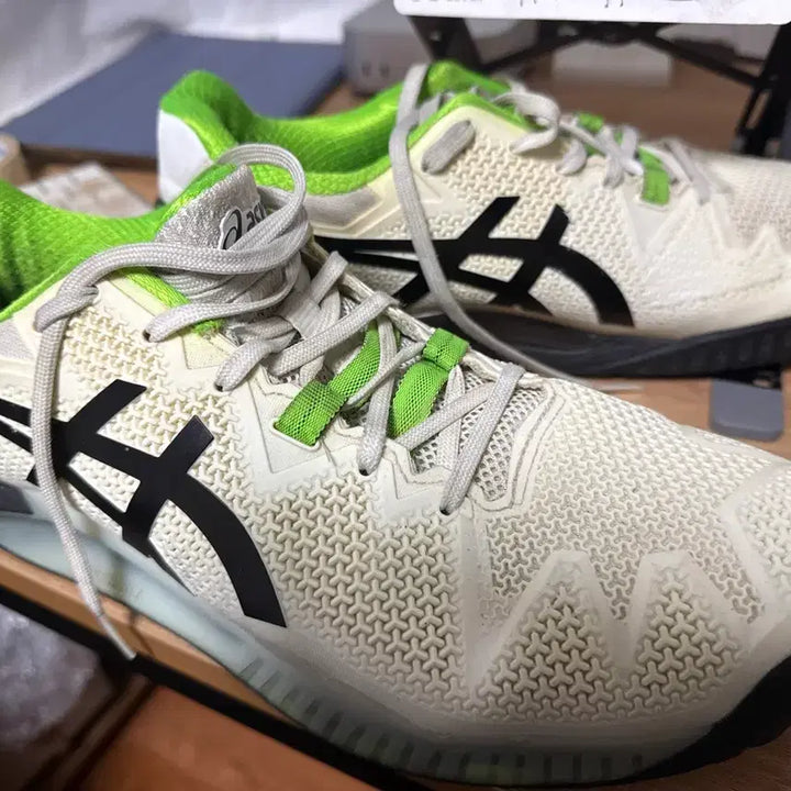 [BUNJANG] Asics Gel Resolution 8 Wide Tennis Shoes / 아식스 젤 레졸루션 8 와이드 275