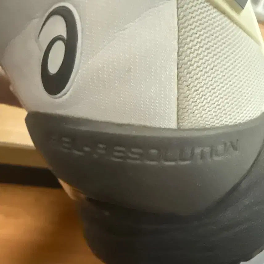 [BUNJANG] Asics Gel Resolution 8 Wide Tennis Shoes / 아식스 젤 레졸루션 8 와이드 275