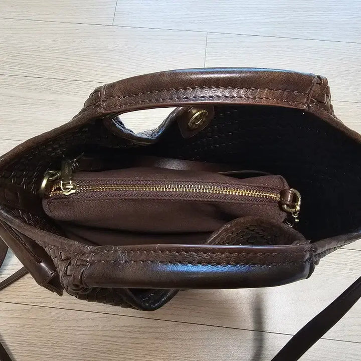 [BUNJANG] Crossbody Bag / 크로스백(1회 사용)