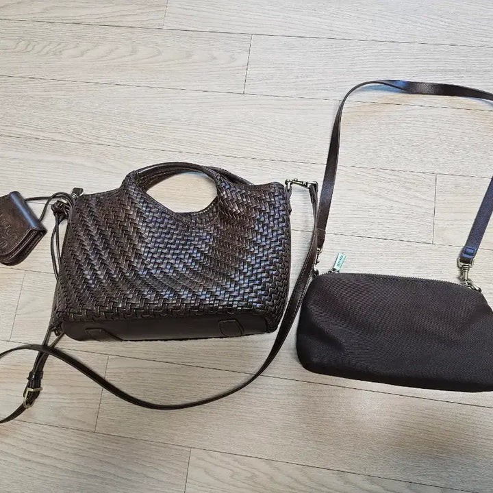 [BUNJANG] Crossbody Bag / 크로스백(1회 사용)