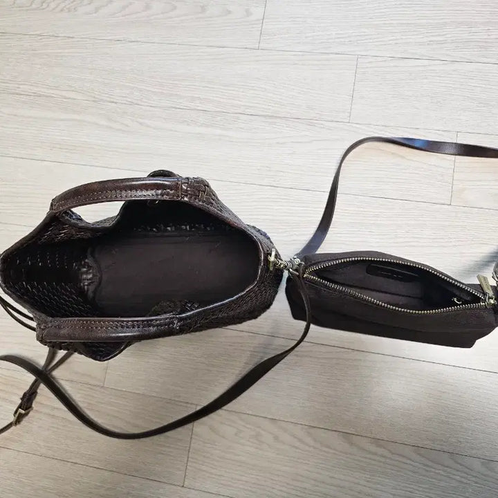 [BUNJANG] Crossbody Bag / 크로스백(1회 사용)