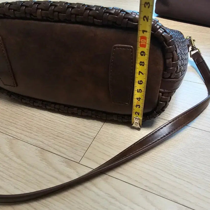 [BUNJANG] Crossbody Bag / 크로스백(1회 사용)