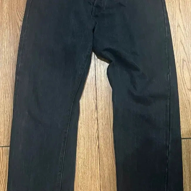 [BUNJANG] CIOTA New Straight 5P Denim Medium Black (32) / 시오타 뉴스트레이트 5p 데님(32)