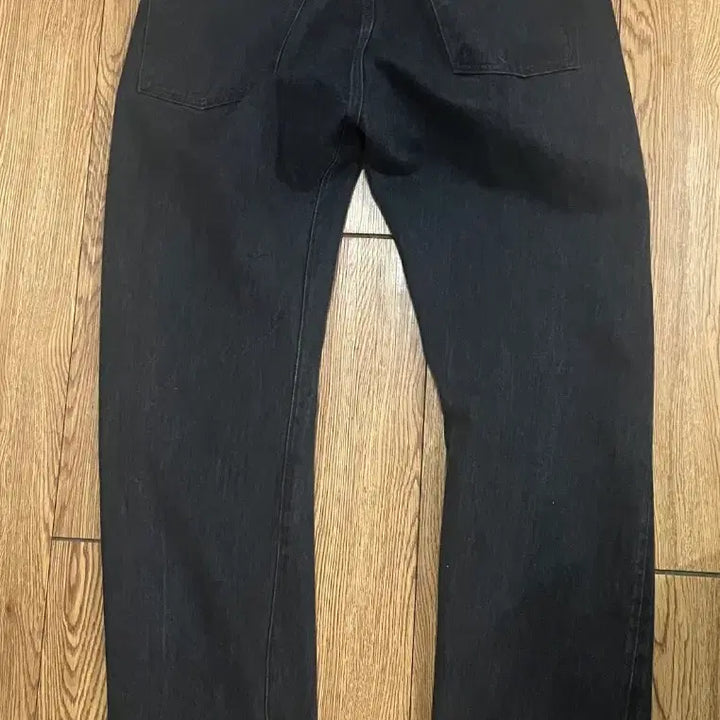 [BUNJANG] CIOTA New Straight 5P Denim Medium Black (32) / 시오타 뉴스트레이트 5p 데님(32)