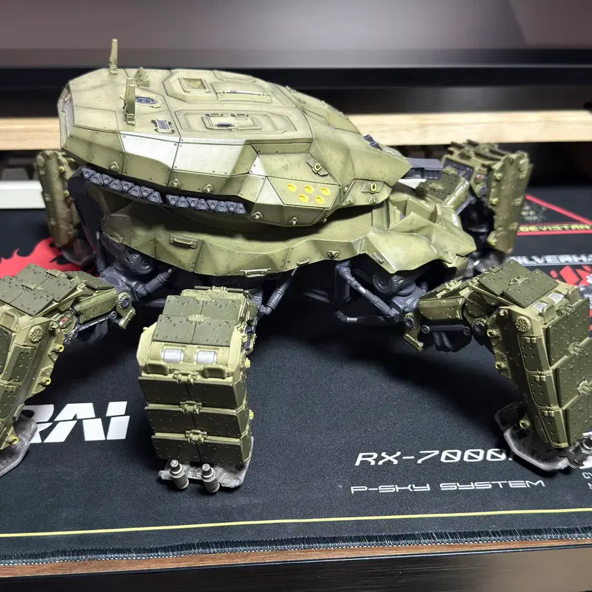 [BUNJANG] Cyberpunk 2077 Chimera Figure / 사이버펑크 2077 키메라 피규어 Cyberpunk 2077