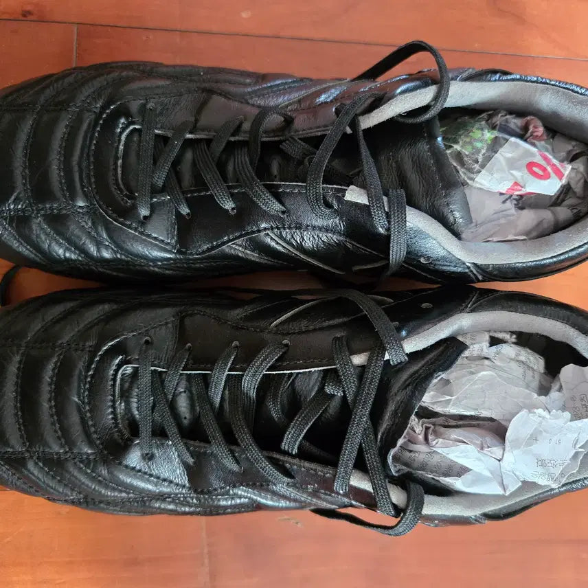 [BUNJANG] KELME 1.1 MG Soccer Cleats (All Black) / 켈미(KELME) 1.1 MG 축구화 275mm (올블랙)