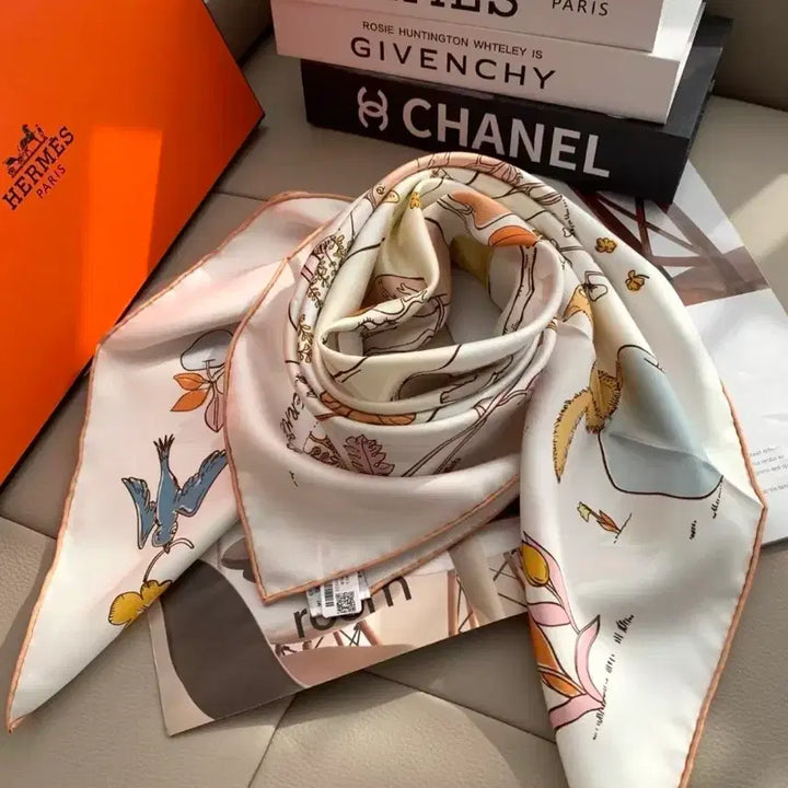[BUNJANG] Hermes Animal Print Square Scarf / 에르메스 까레 스카프 동물 프린트