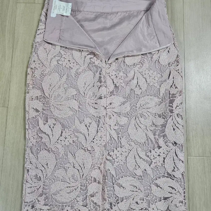 [BUNJANG] SOO&amp;JUNE Lace Skirt S / [SOO&amp;JUNE] 수앤준 레이스 스커트 S