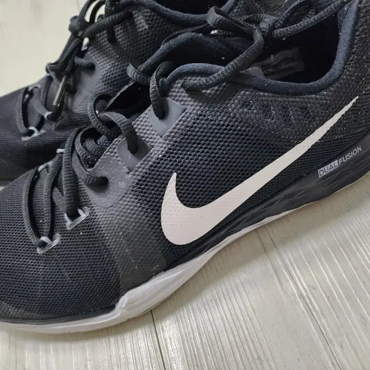[BUNJANG] Nike Dual Fusion Black Training Sneakers / 나이키 듀얼 퓨전 블랙트레이닝 운동화