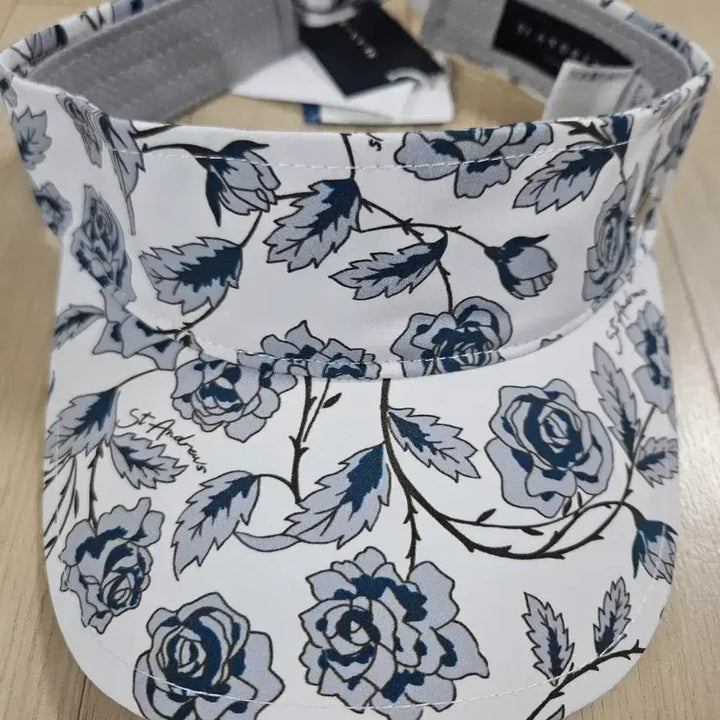[BUNJANG] St. Andrews Flower Pattern Sun Cap / [St. Andrews] 세인트앤드류스 플라워패턴 썬캡
