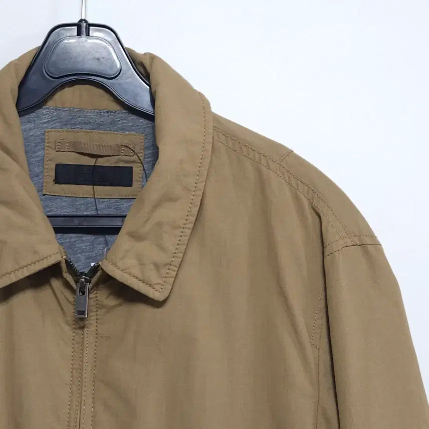 [BUNJANG] Uniqlo Beige Tanker Blouson Jacket / 유니클로(UNIQLO) 베이지 탱커 블루종 자켓 / 봄가을 집업 점퍼