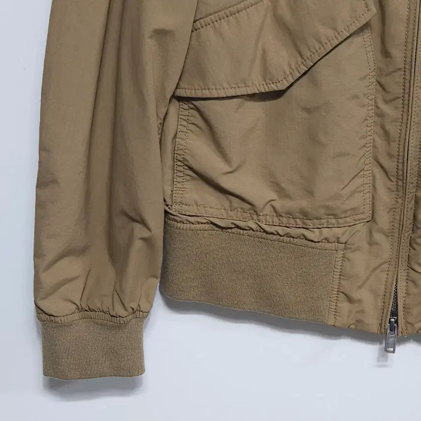 [BUNJANG] Uniqlo Beige Tanker Blouson Jacket / 유니클로(UNIQLO) 베이지 탱커 블루종 자켓 / 봄가을 집업 점퍼