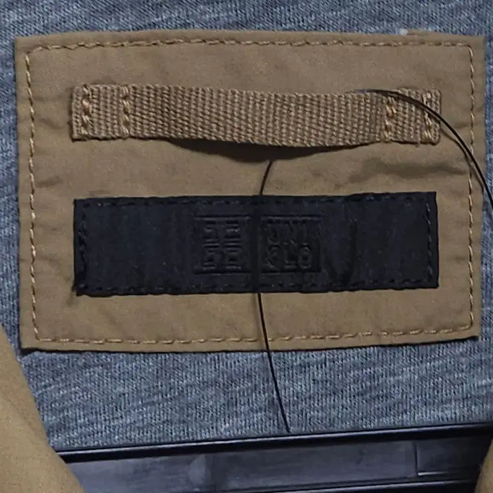 [BUNJANG] Uniqlo Beige Tanker Blouson Jacket / 유니클로(UNIQLO) 베이지 탱커 블루종 자켓 / 봄가을 집업 점퍼