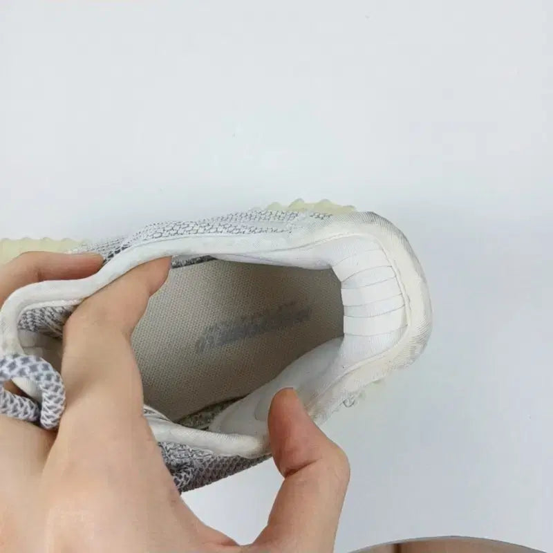 [SOLD OUT] 아디다스/이지부스트 350 V2 스태틱 리플렉티브/라덴