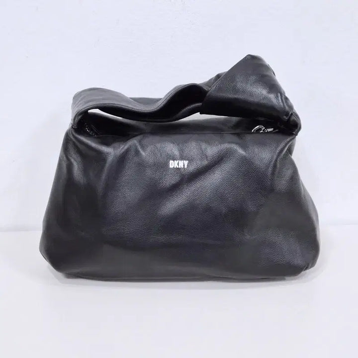 [SOLD OUT] dkny 천연가죽 미니 핸드백