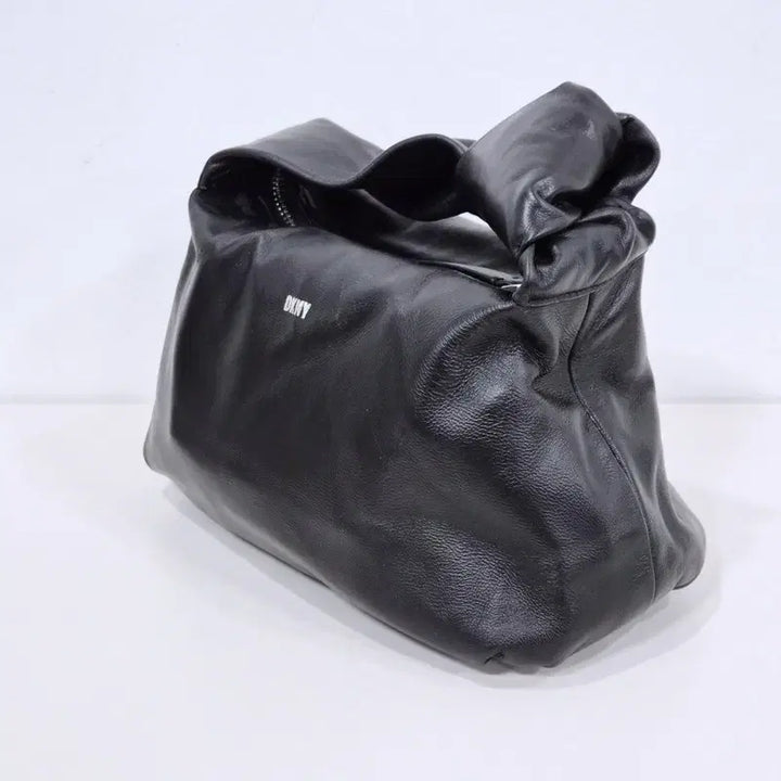 [SOLD OUT] dkny 천연가죽 미니 핸드백