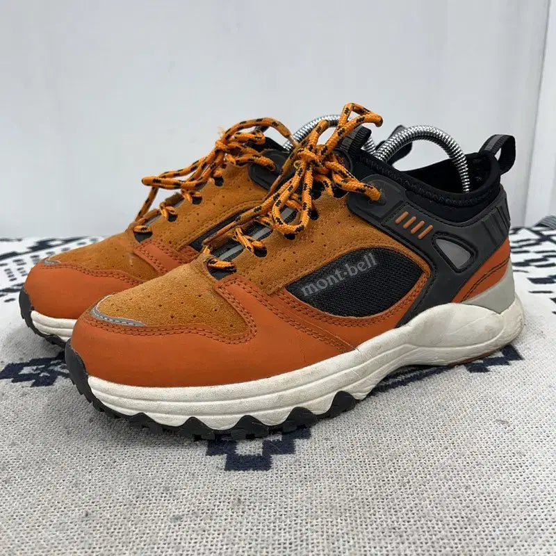 [BUNJANG] Montbell Hiking Shoes 235 X00267 / 몽벨 아웃도어 등산화 트레킹화하이킹화 235 X00267