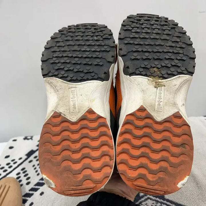 [BUNJANG] Montbell Hiking Shoes 235 X00267 / 몽벨 아웃도어 등산화 트레킹화하이킹화 235 X00267