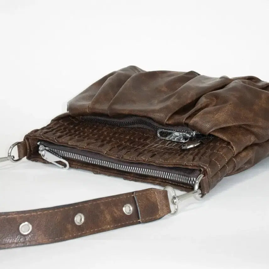 [BUNJANG] Coolside of the Pillow Boxer Bag Brown / 쿨사이드옵더필로우 복서 백 브라운